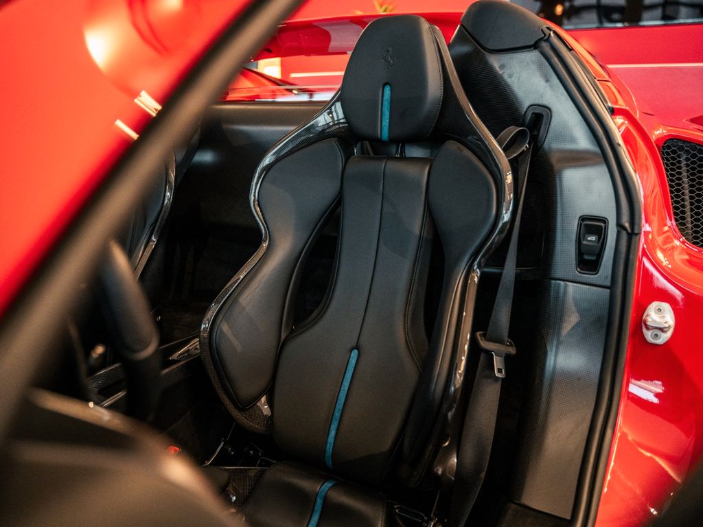 Ferrari 296 GTS 2022