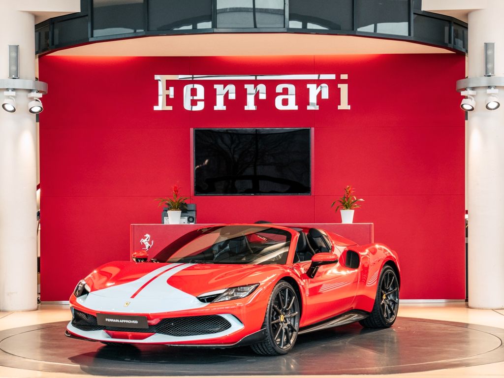 Ferrari 296 GTS 2022