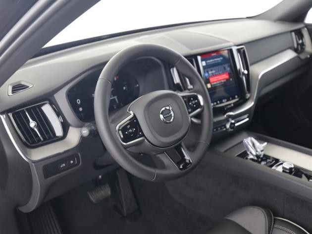 Volvo XC60 2024