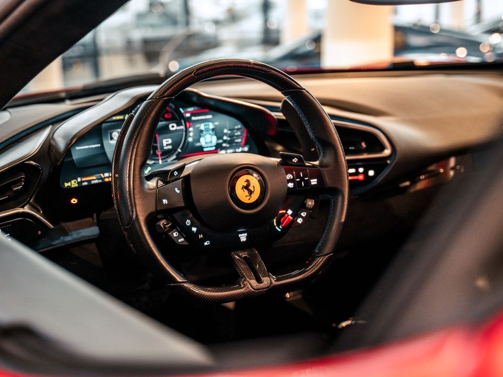 Ferrari 296 GTS 2022