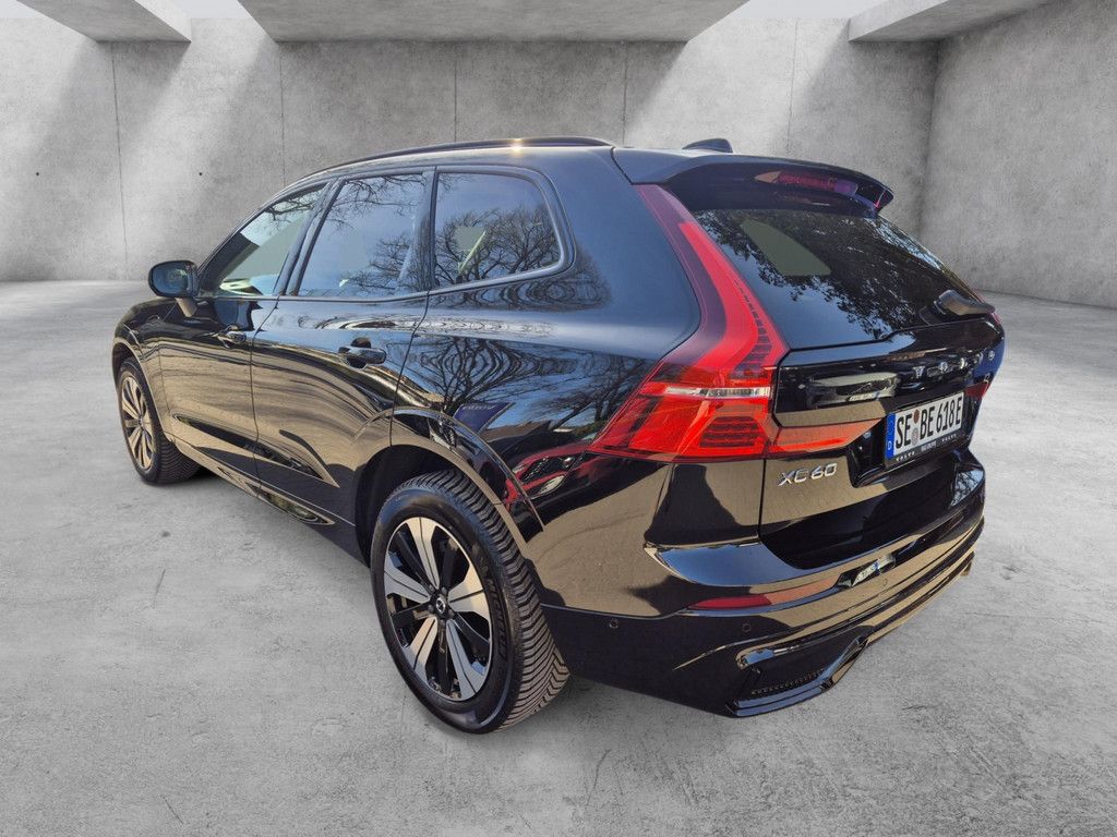 Volvo XC60 2025