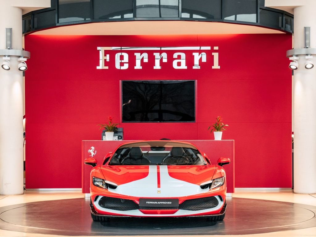 Ferrari 296 GTS 2022