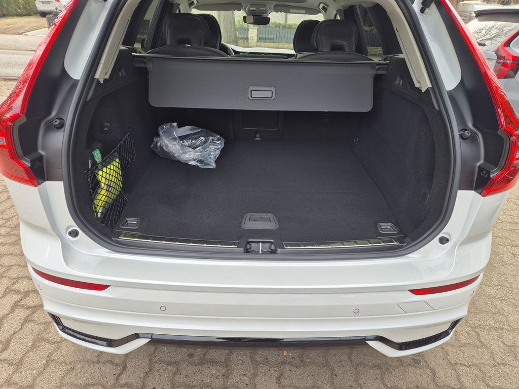 Volvo XC60 2025