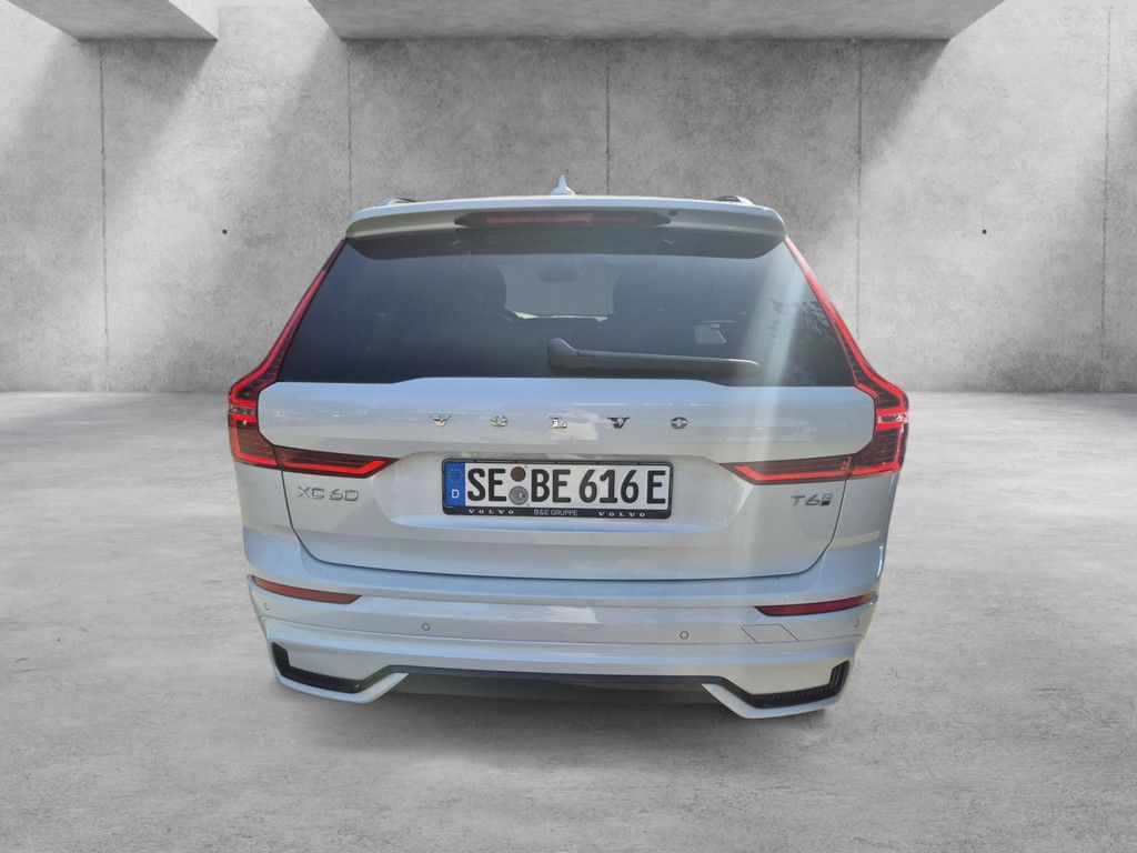 Volvo XC60 2025