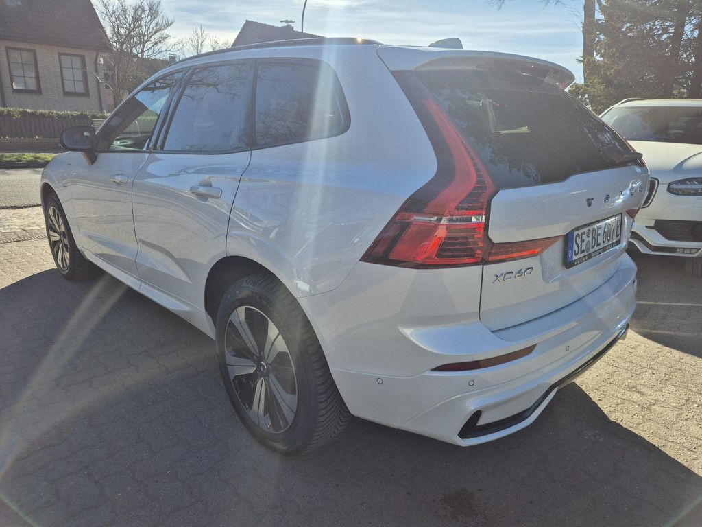 Volvo XC60 2025