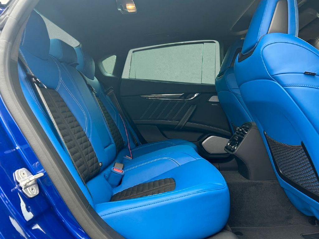 Maserati Quattroporte 2023