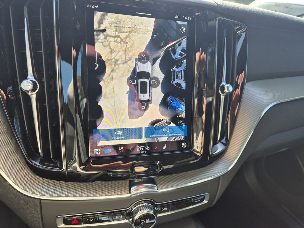 Volvo XC60 2025