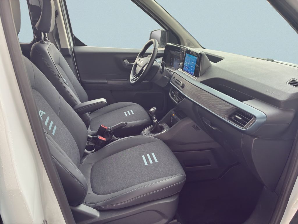 Ford Tourneo Courier 2025