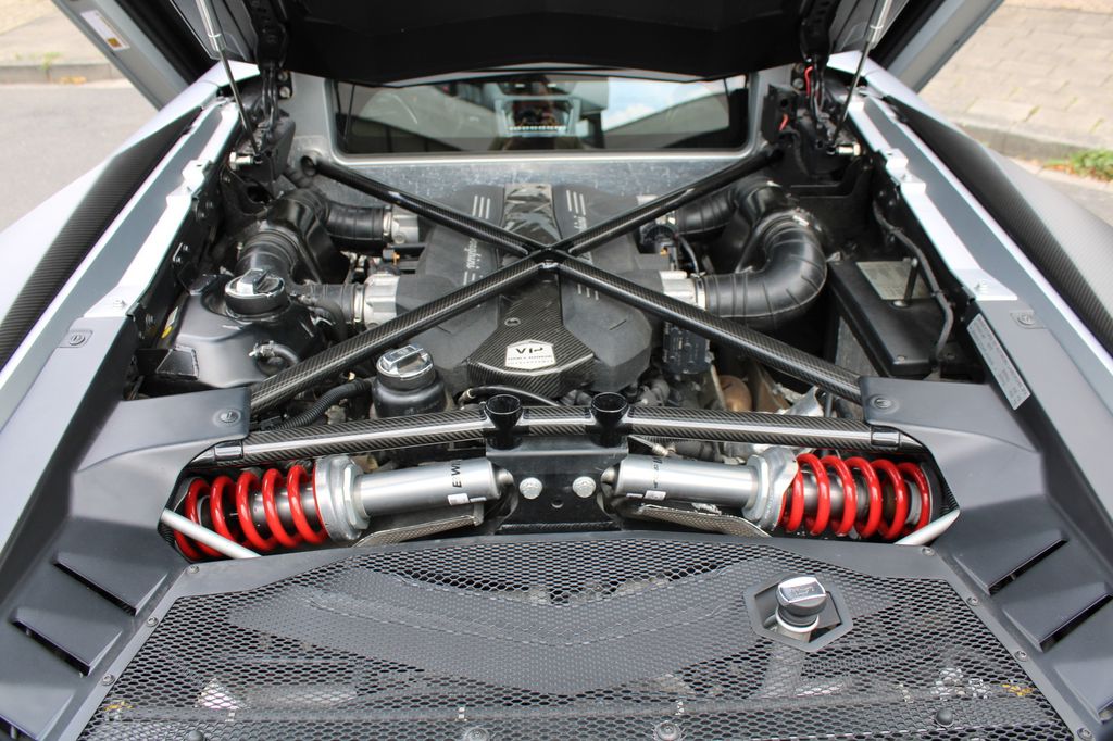 Lamborghini Aventador 2015