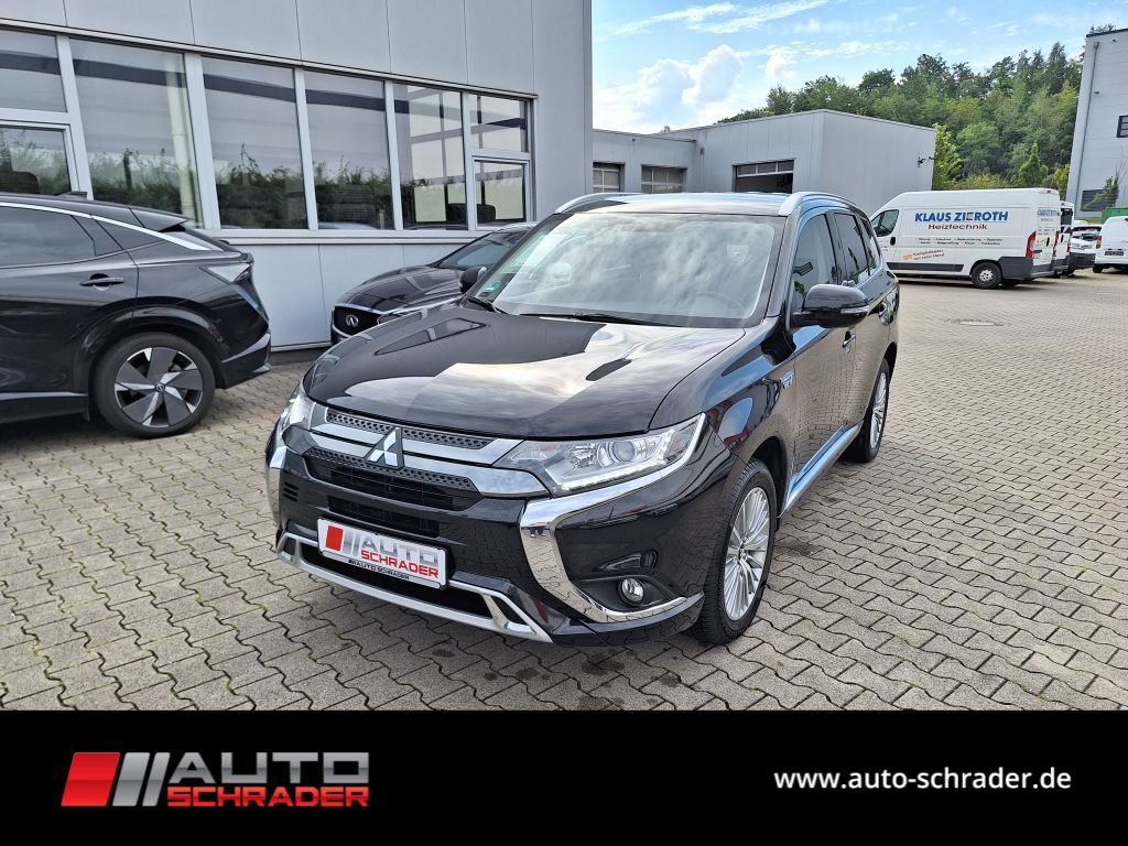 Mitsubishi Plug-in Hybrid Outlander 2020