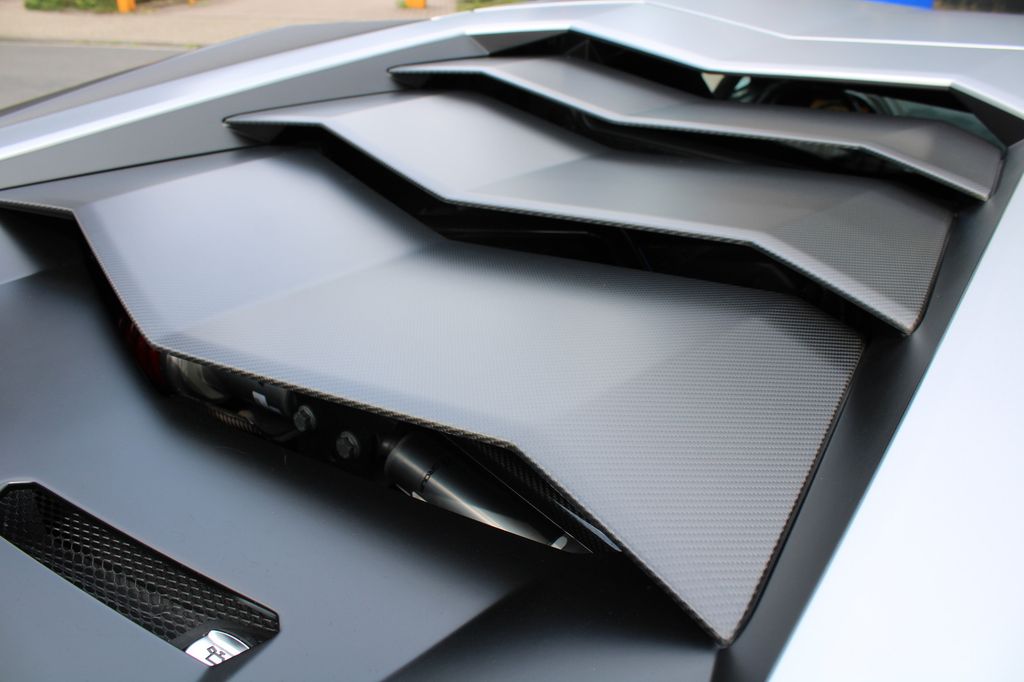 Lamborghini Aventador 2015