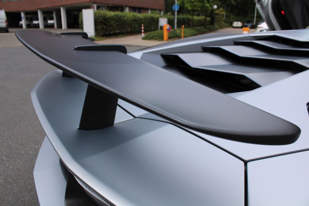 Lamborghini Aventador 2015