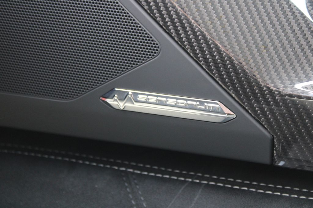 Lamborghini Aventador 2015