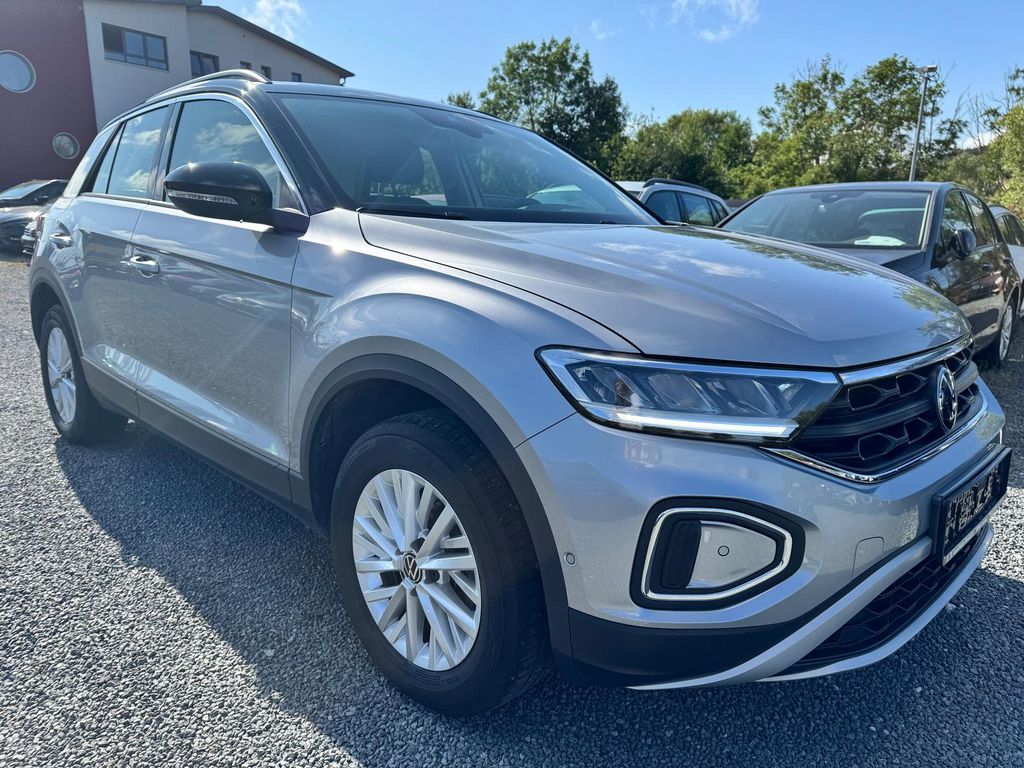 Volkswagen T-Roc 2023
