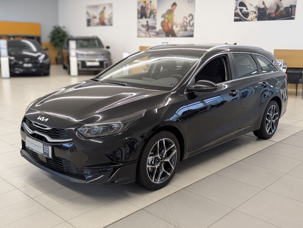 Kia cee'd / Ceed 2025
