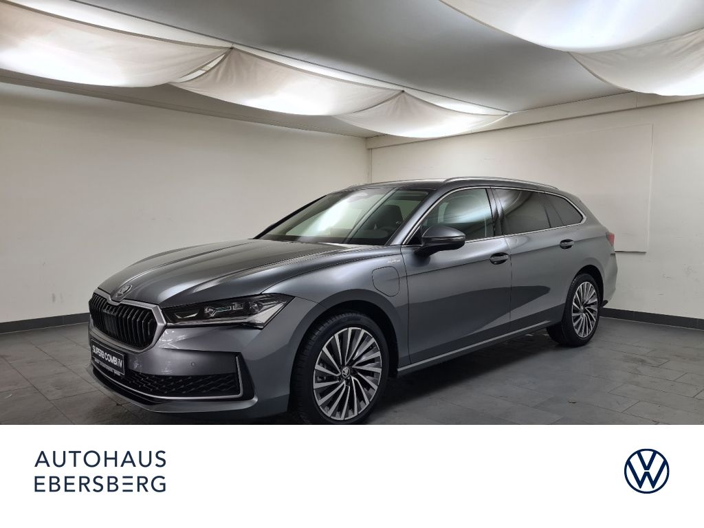Skoda Superb 2025