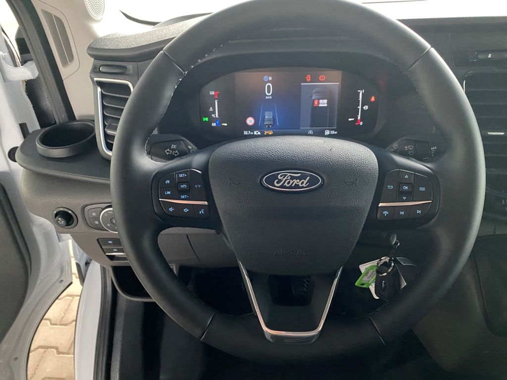 Ford Transit 2025