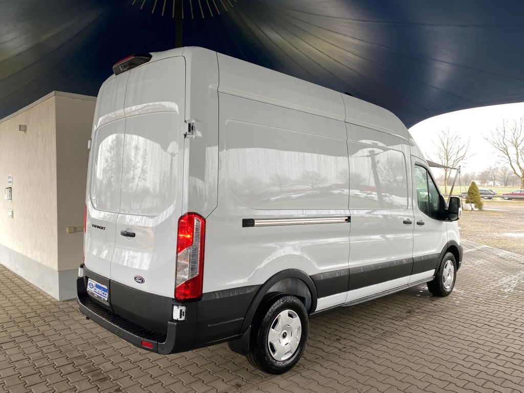 Ford Transit 2025