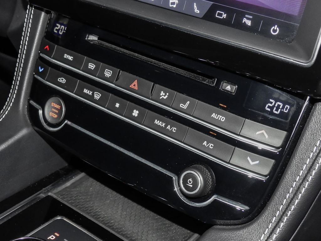Jaguar F-Pace 2020