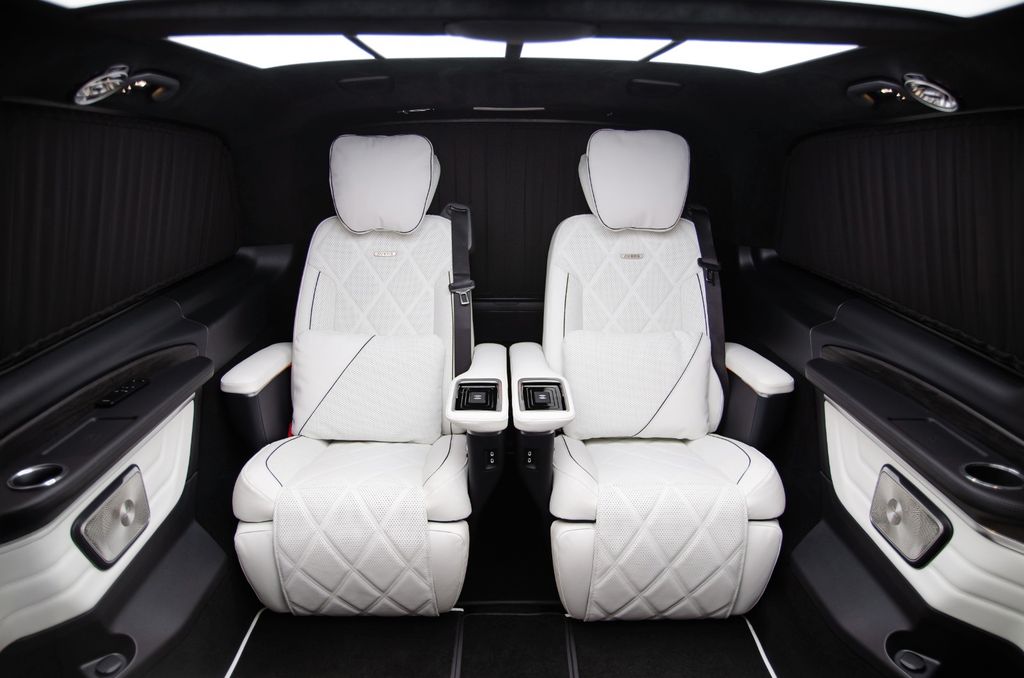 Mercedes-Benz V 300 2025