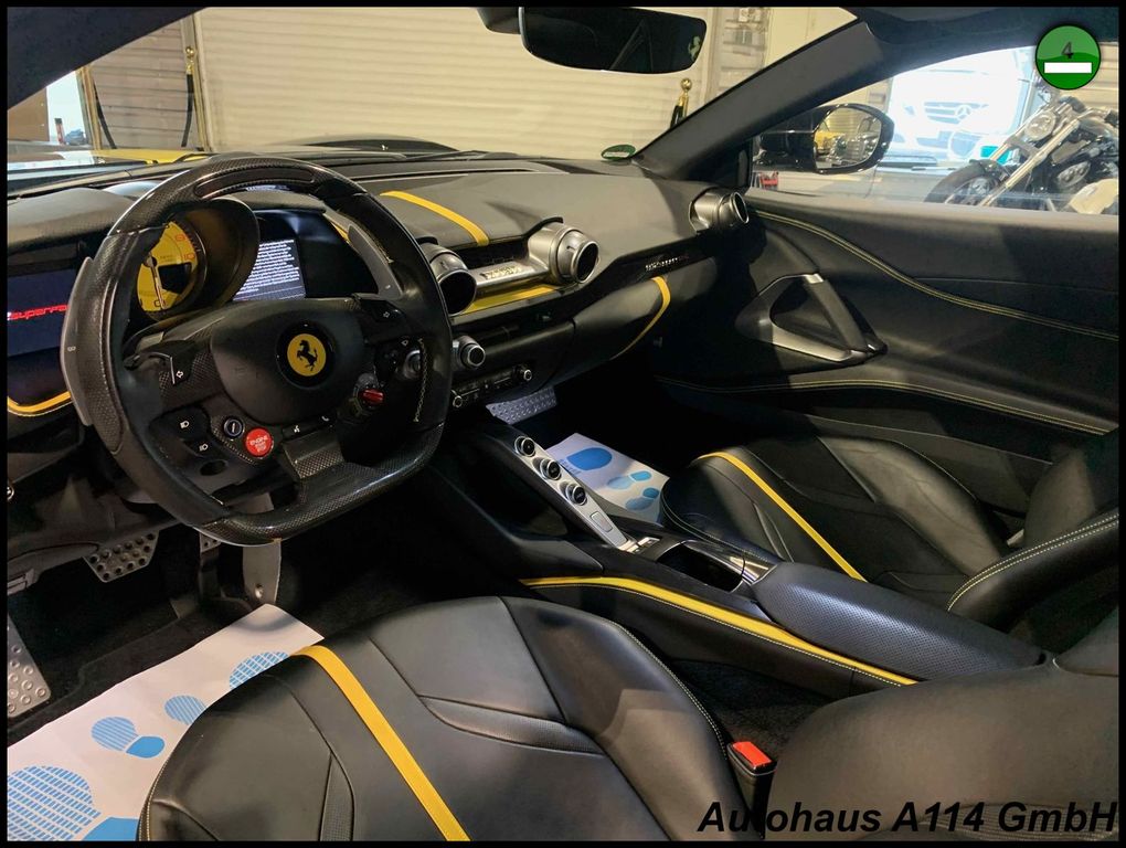 Ferrari 812 2020