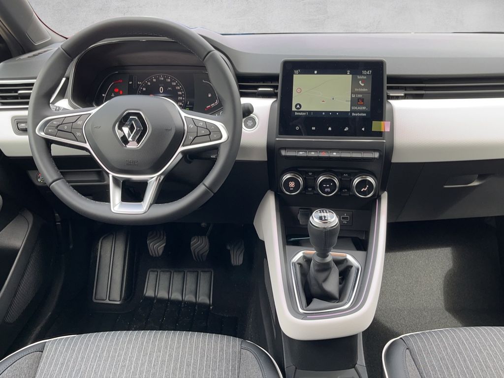 Renault Clio 2023
