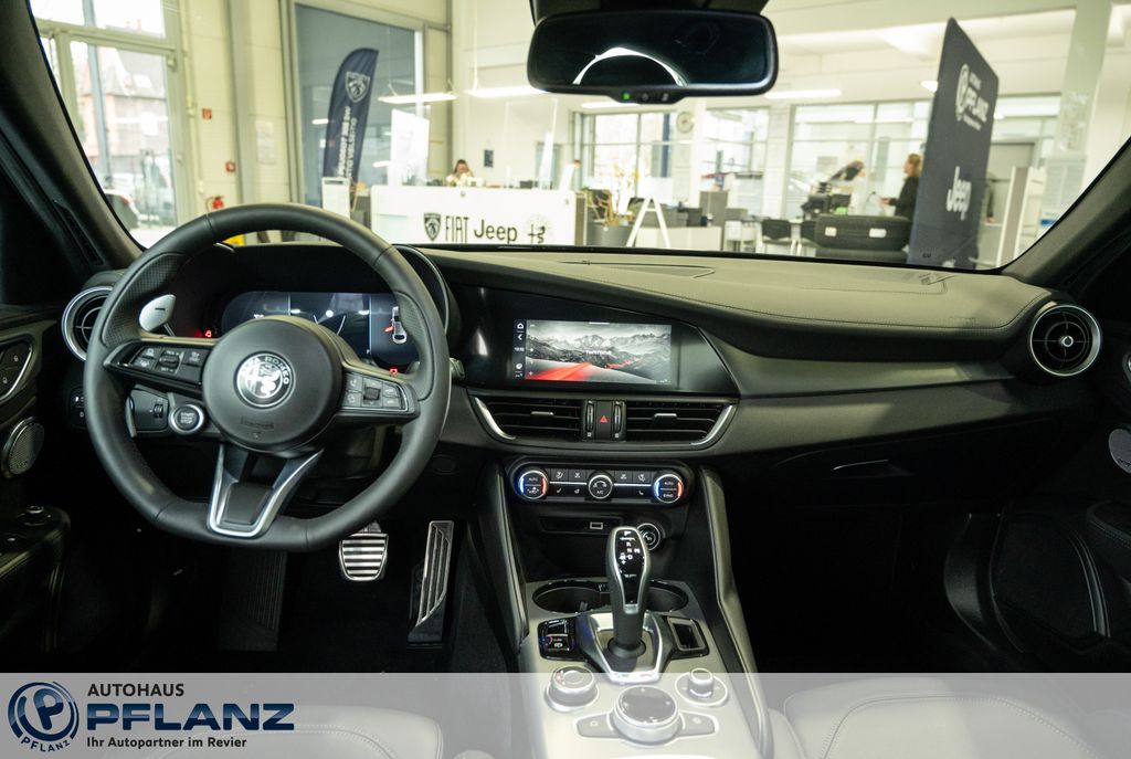 Alfa Romeo Giulia 2024