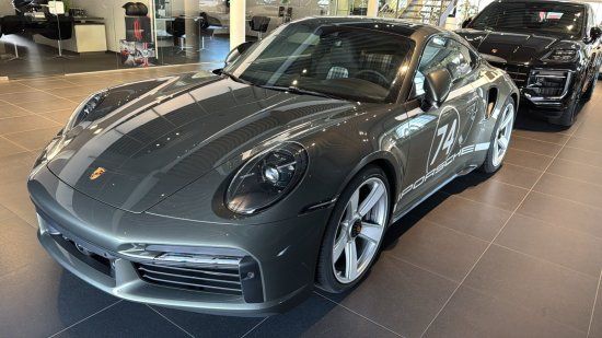 Porsche 911 2025