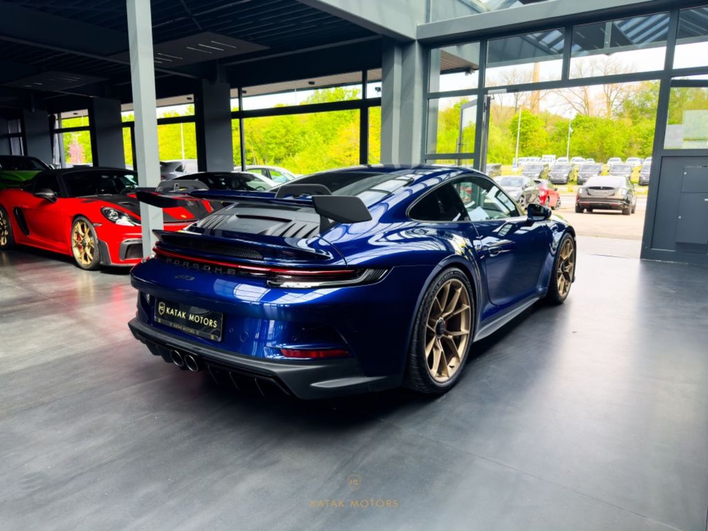 Porsche 992 2024
