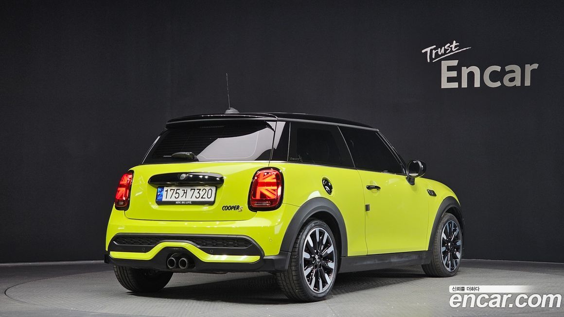 Mini Cooper 2023
