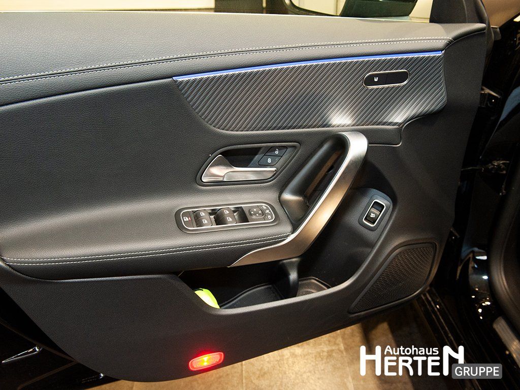 Mercedes-Benz CLA 180 Shooting Brake 2024