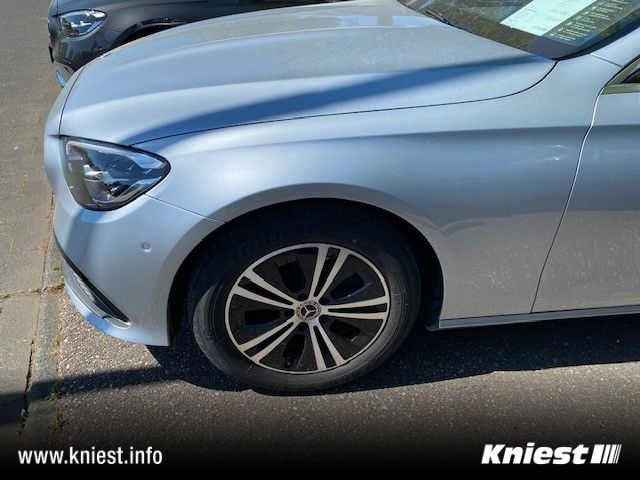 Mercedes-Benz E 220 2021