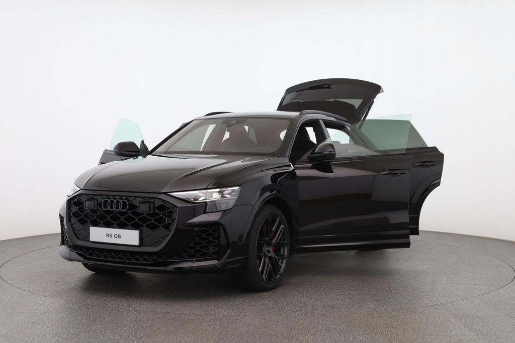 Audi RSQ8 2025