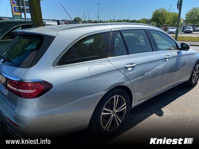 Mercedes-Benz E 220 2021