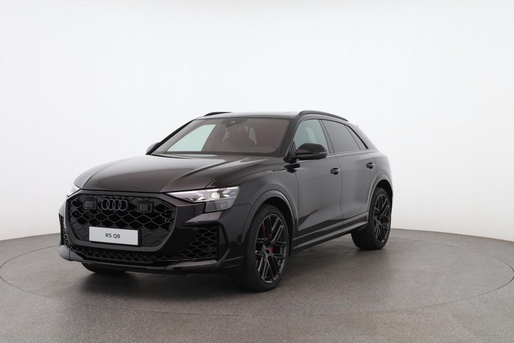 Audi RSQ8 2025