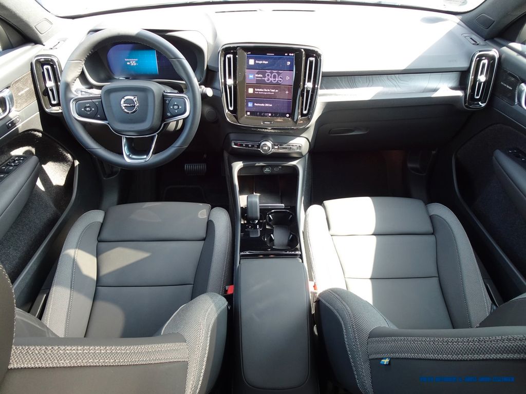 Volvo C40 2024