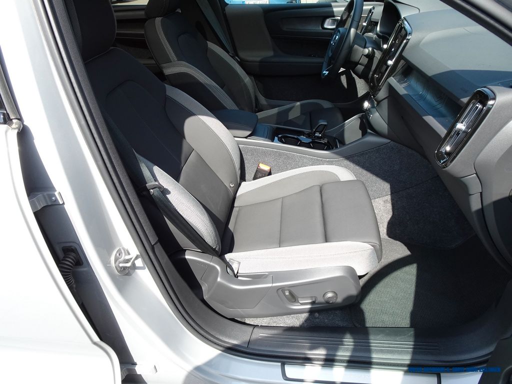 Volvo C40 2024