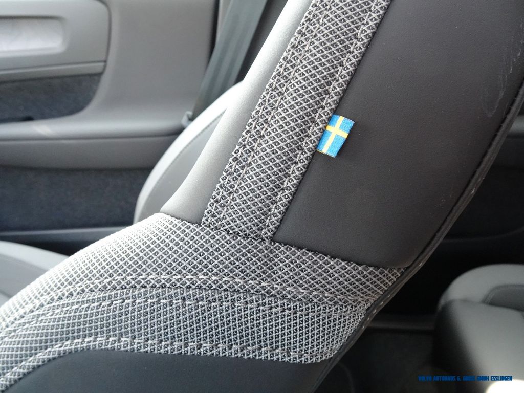 Volvo C40 2024