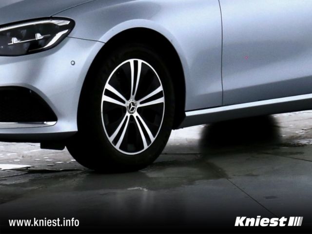 Mercedes-Benz E 220 2021