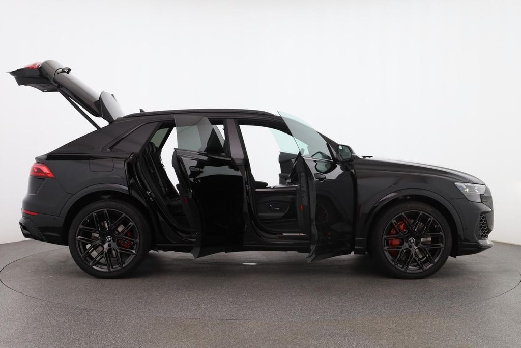 Audi RSQ8 2025