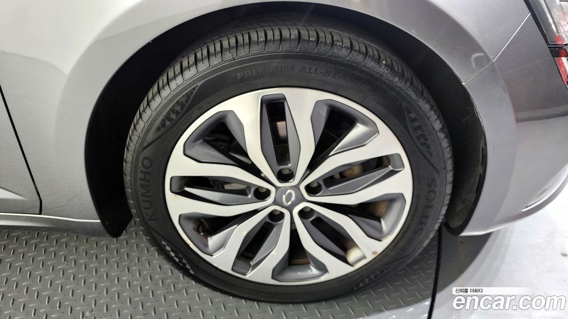 Renault-KoreaSamsung SM6 2016