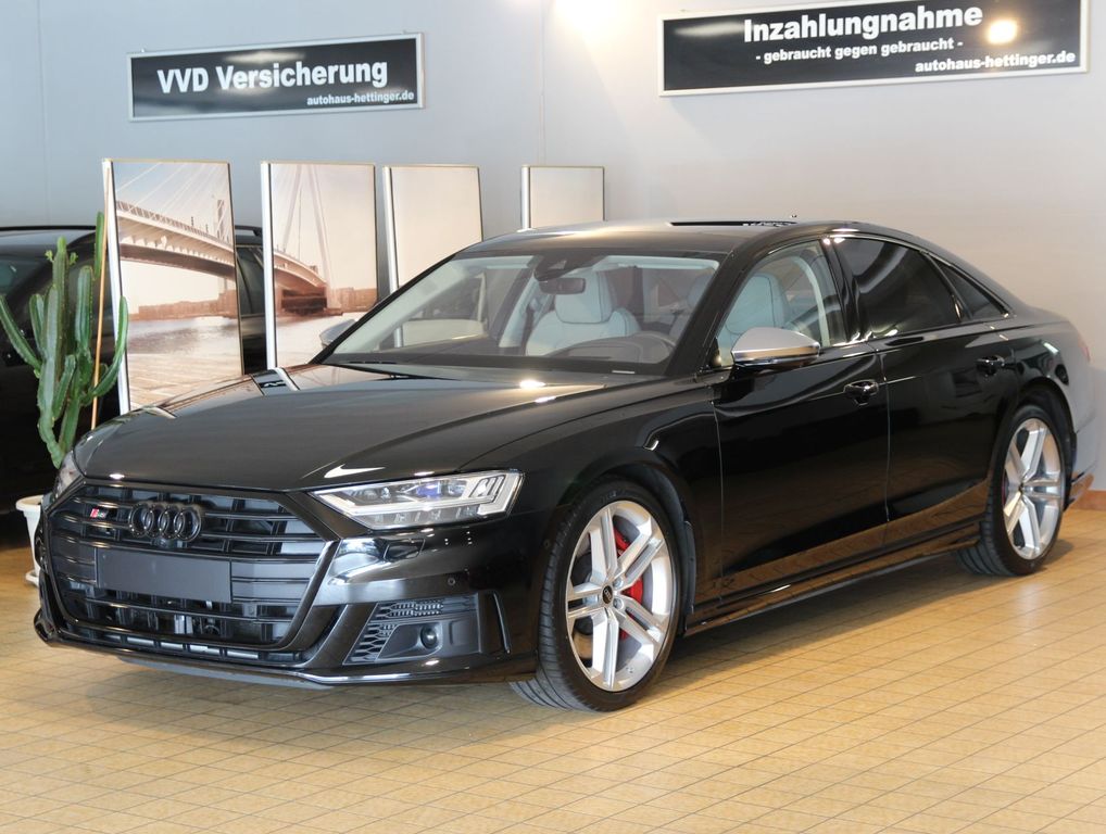 Audi S8 2021