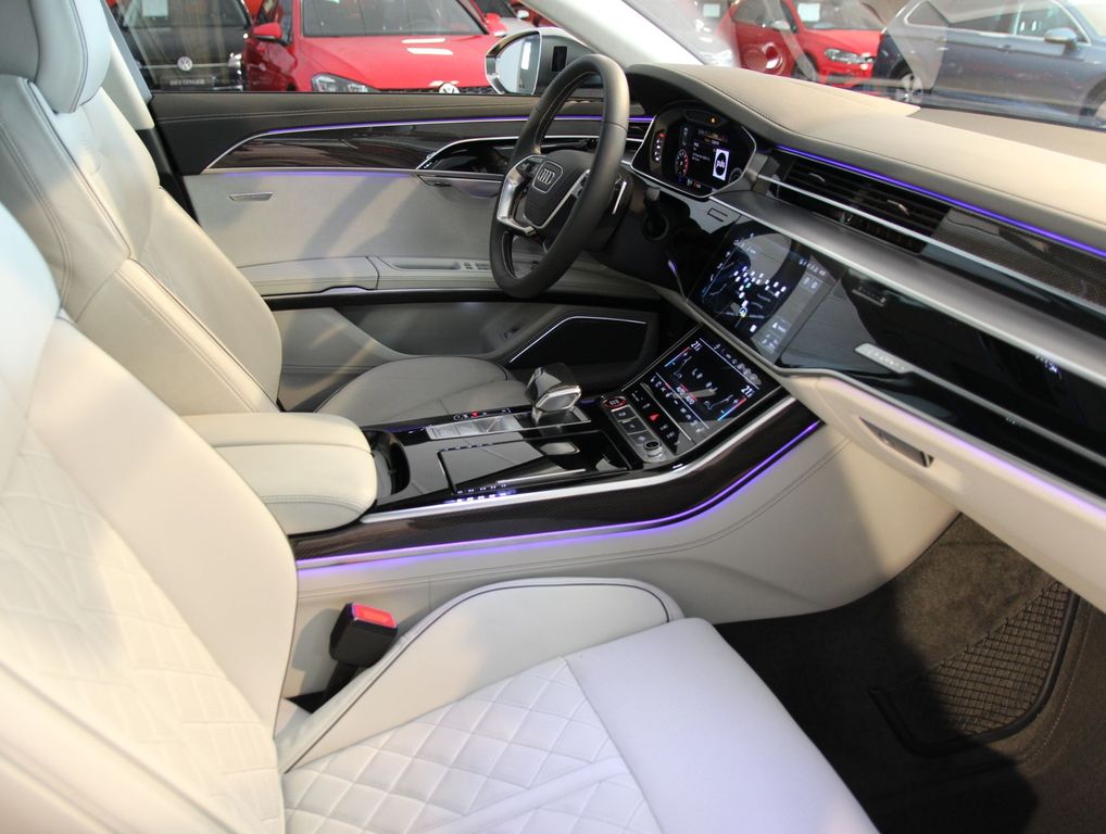 Audi S8 2021