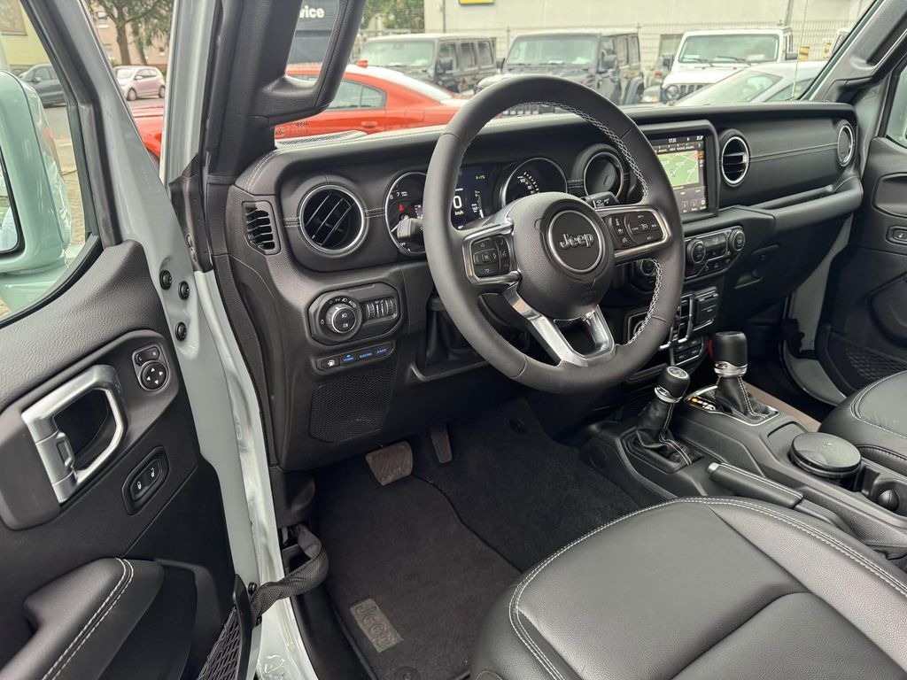 Jeep Wrangler 2023