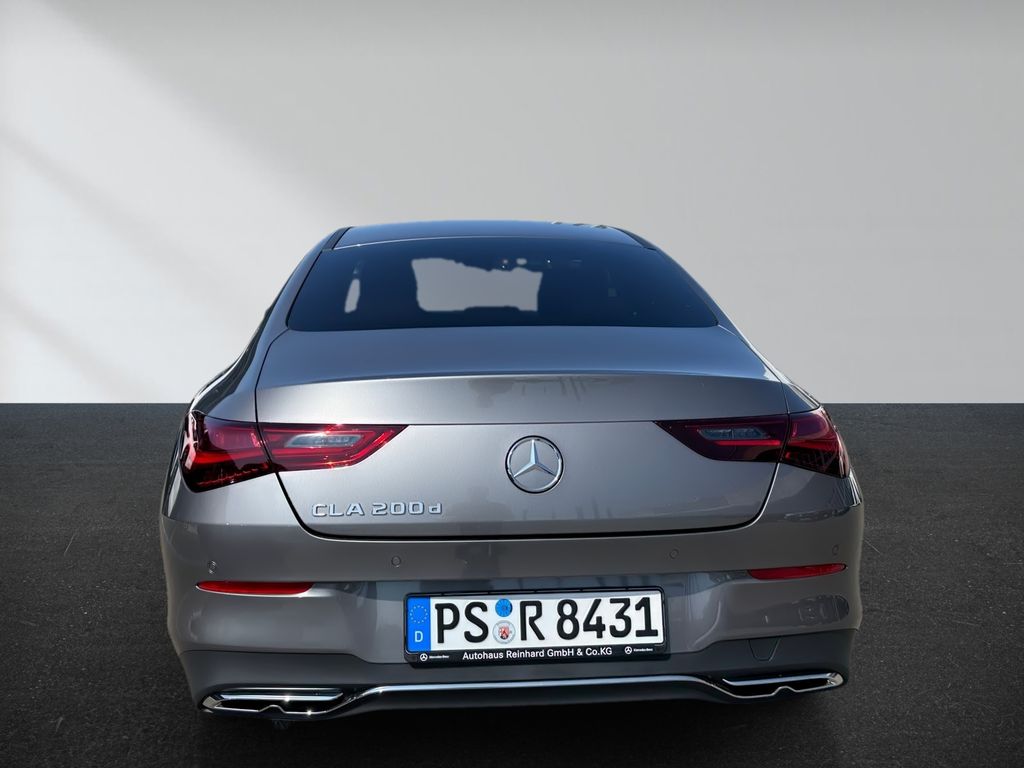 Mercedes-Benz CLA 200 2025