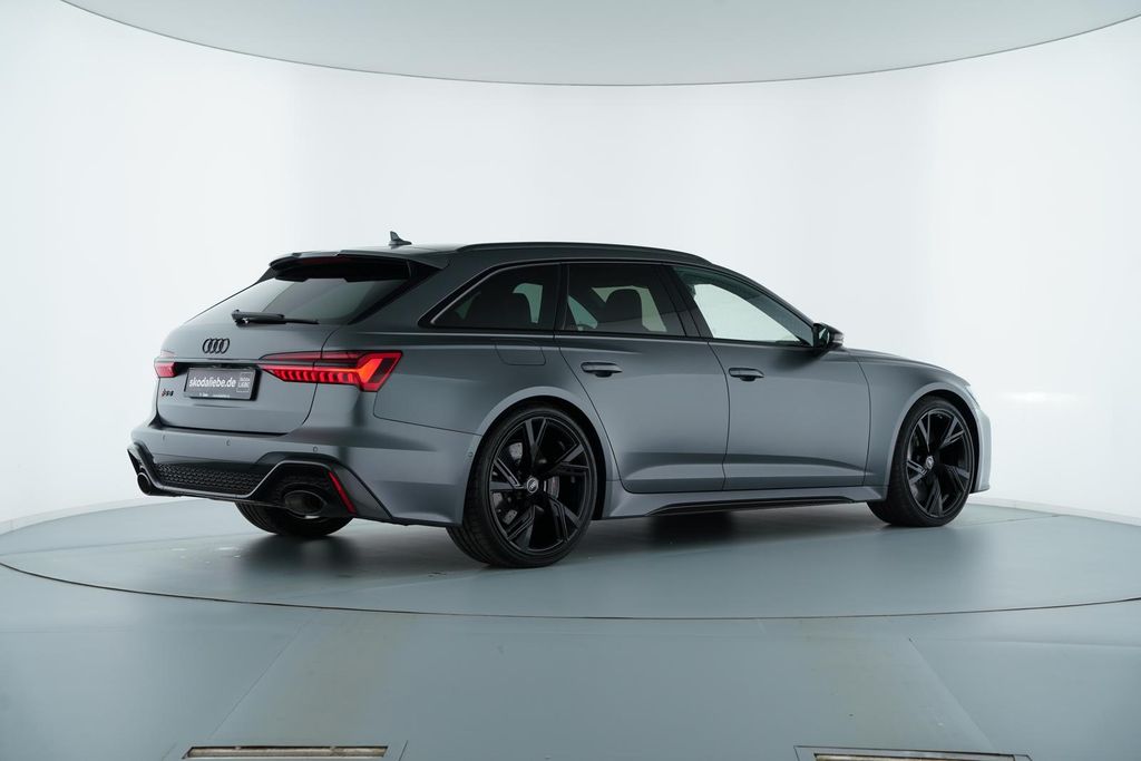 Audi RS6 2023