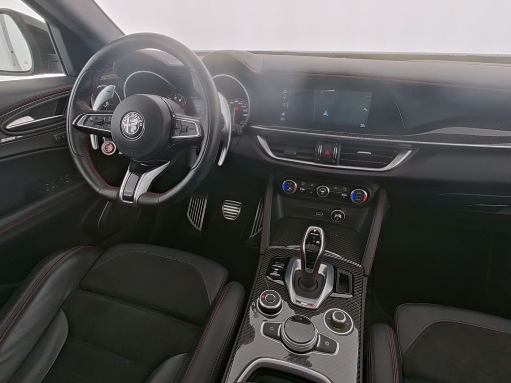 Alfa Romeo Stelvio 2022