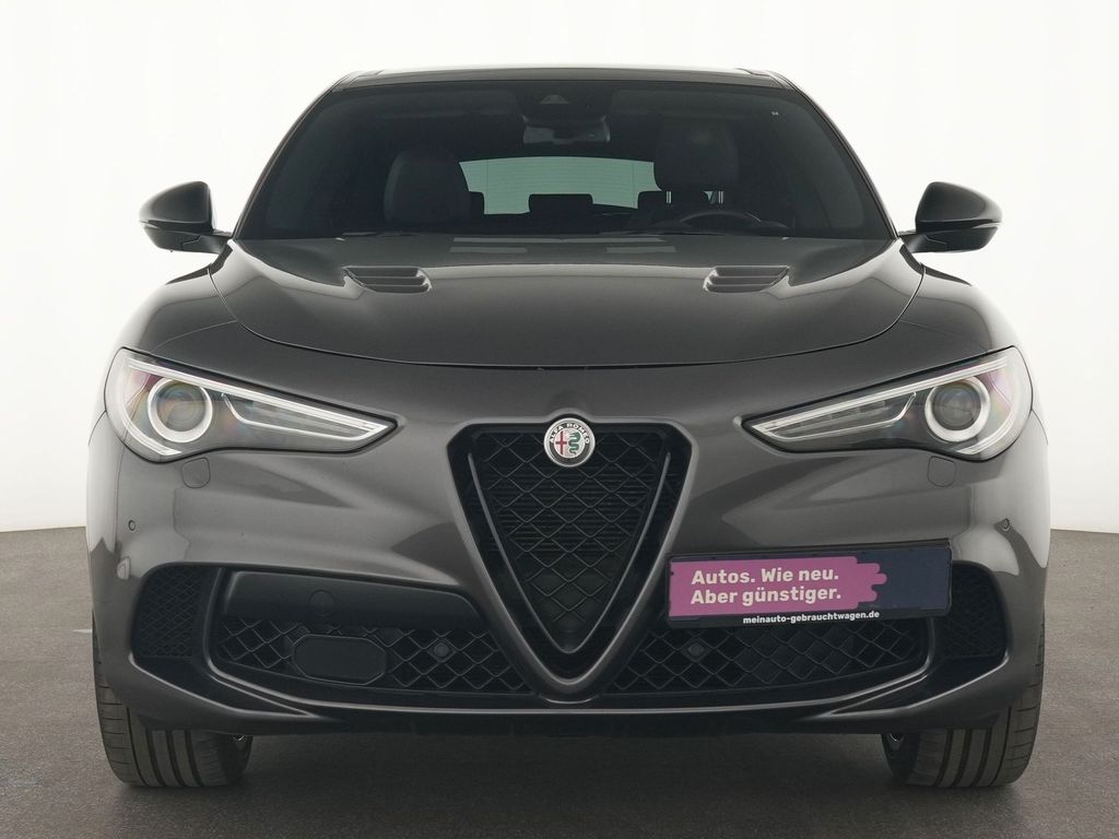 Alfa Romeo Stelvio 2022