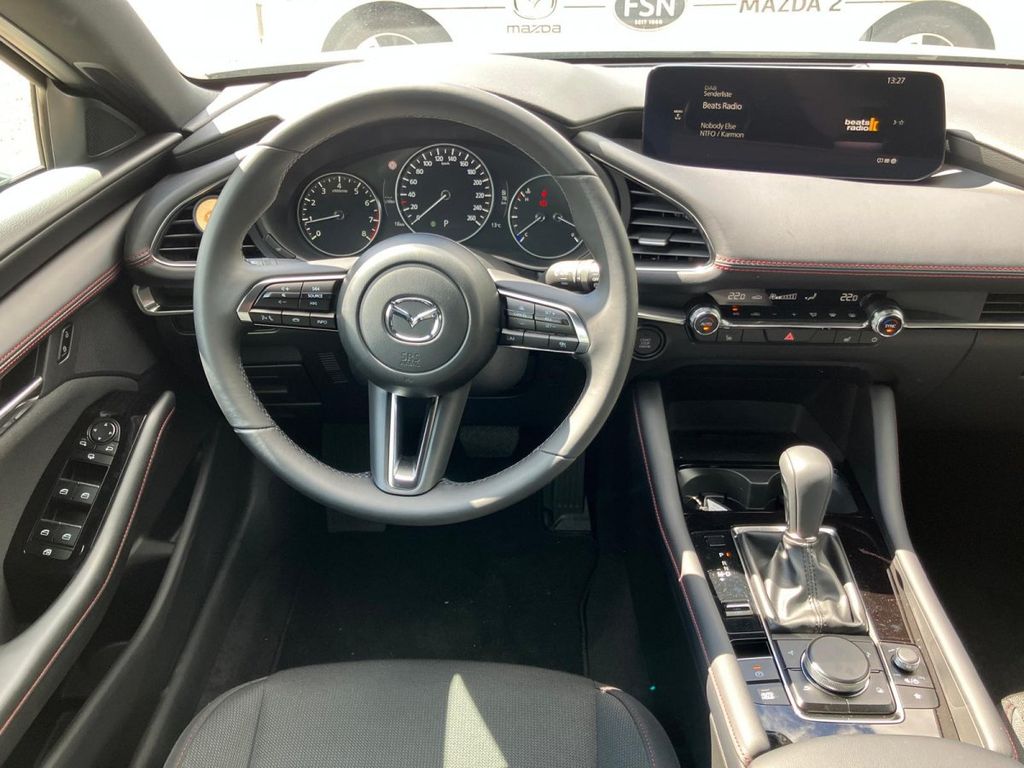 Mazda 3 2025