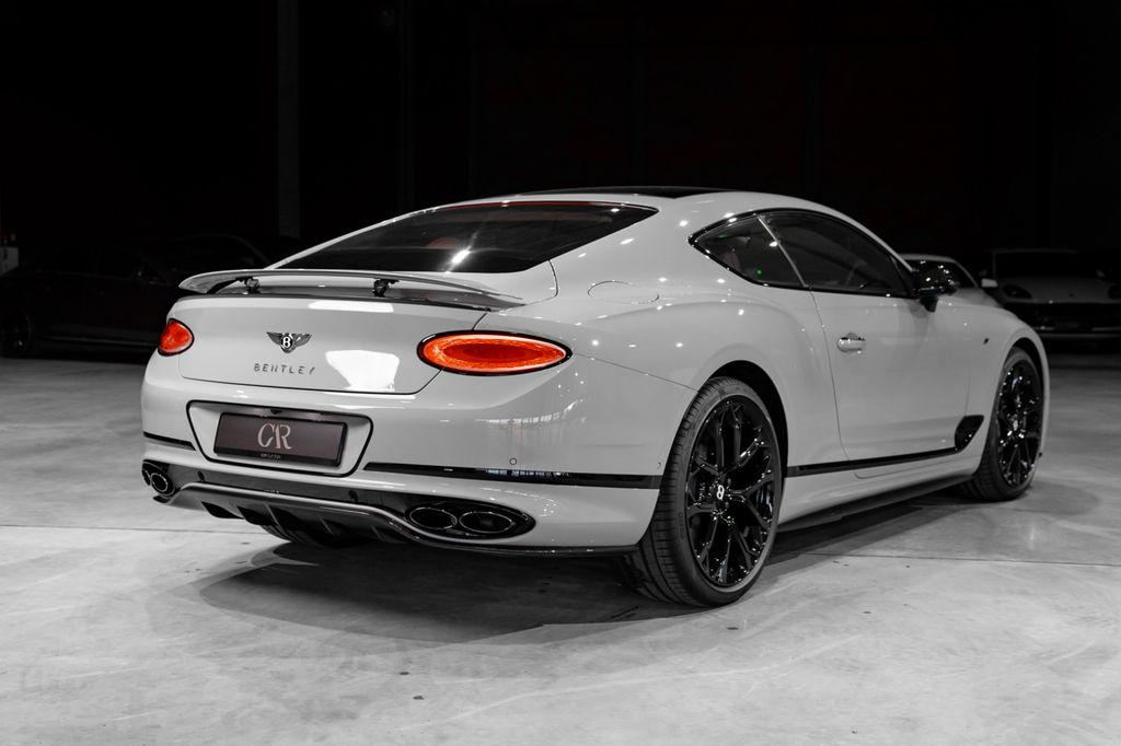 Bentley Continental GT 2023